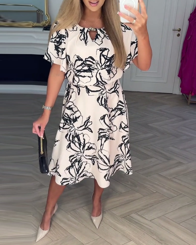 Sukienka z nadrukiem w swobodnym stylu