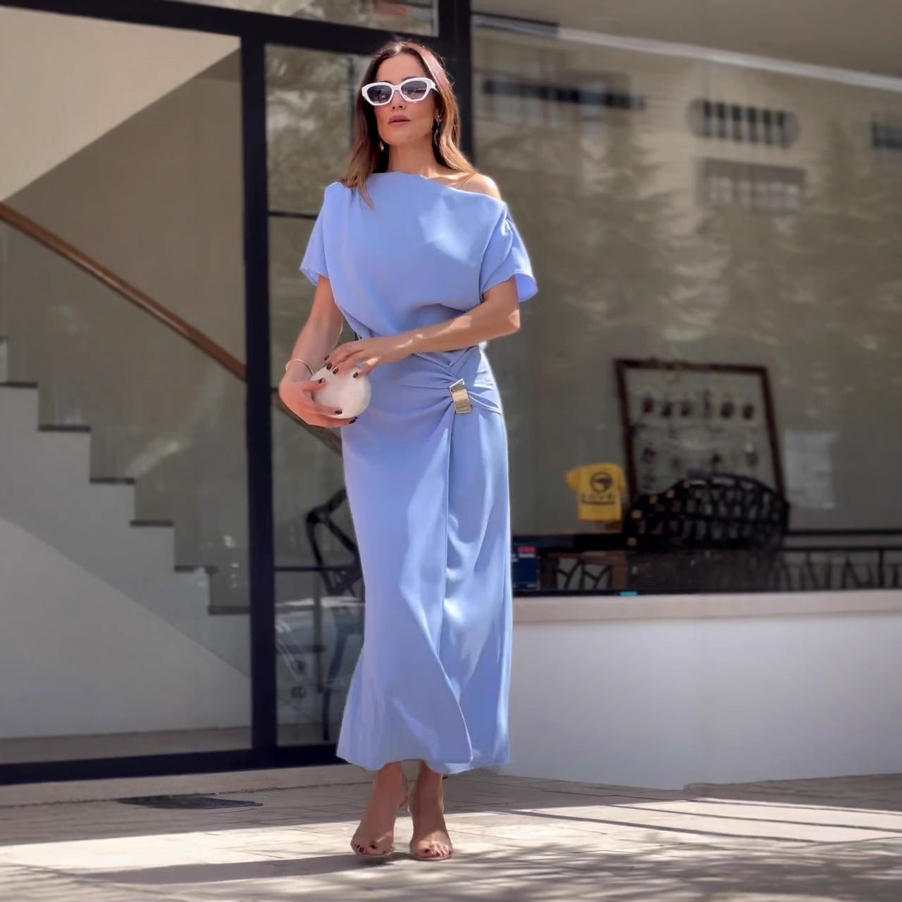 Francuska sukienka herbaciana