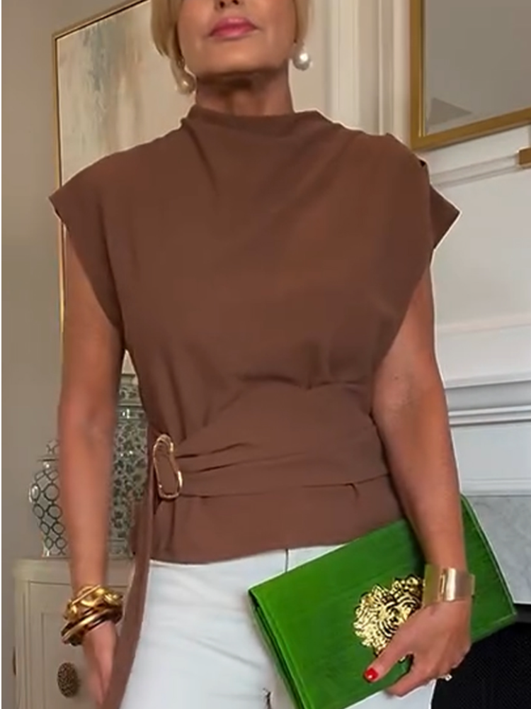 Damski top casualowy z okrągłym dekoltem i metalową klamrą