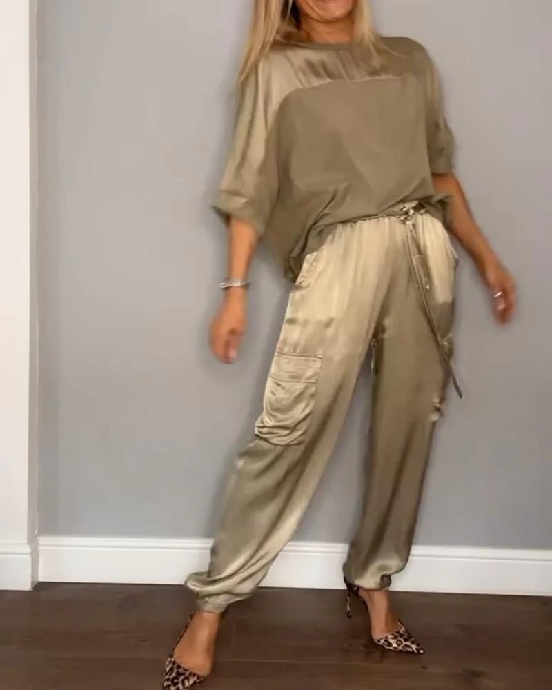 ?Smooth Satin Half-sleeved Top and Pants Set?