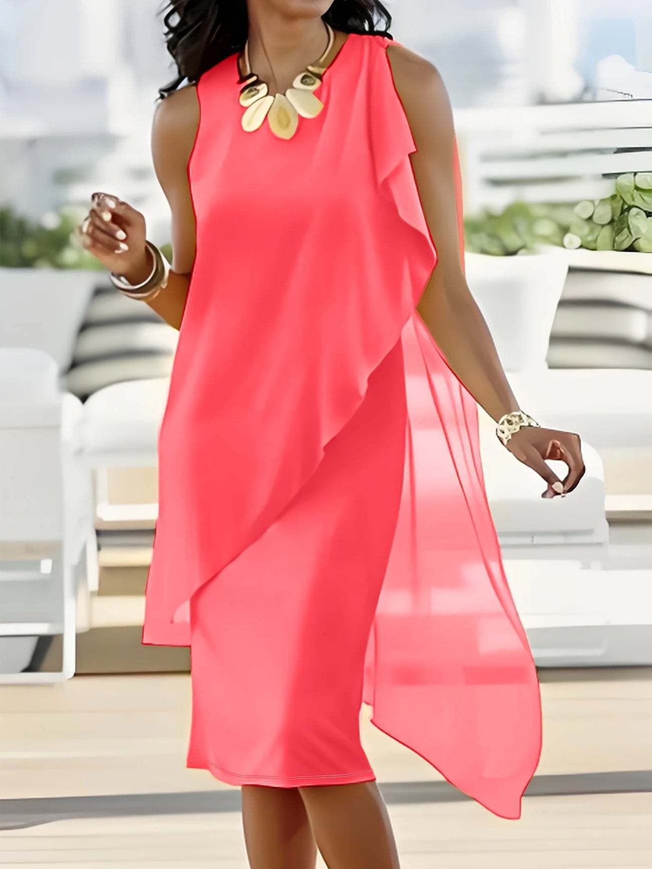 Elegancka damska sukienka w jednolitym kolorze z łączeniem